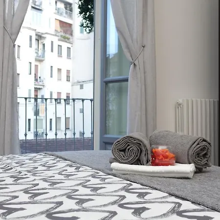 Centro Milano-appartamento Accogliente E Riservato Apartment