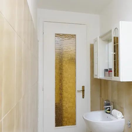 Apartment Centro Milano-appartamento Accogliente E Riservato *
